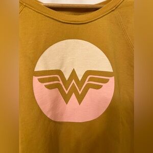 XXL wonder women sweatshirt